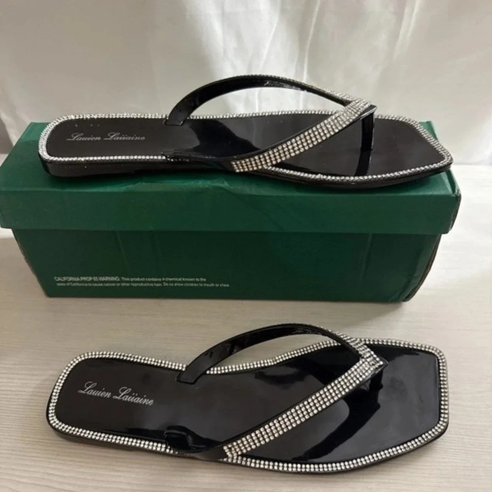 Lauren Lorraine Women's Black Rhinestone Thong Sandals‎ Shoes Sz 7.5/ #S2610